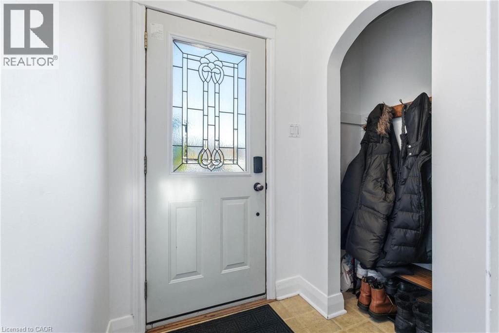 779 Rockway Drive, Kitchener, Ontario  N2G 3B6 - Photo 4 - 40798006