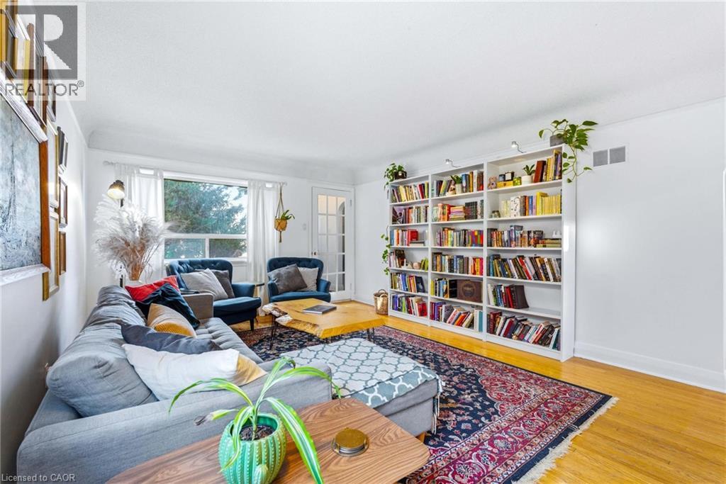 779 Rockway Drive, Kitchener, Ontario  N2G 3B6 - Photo 6 - 40798006