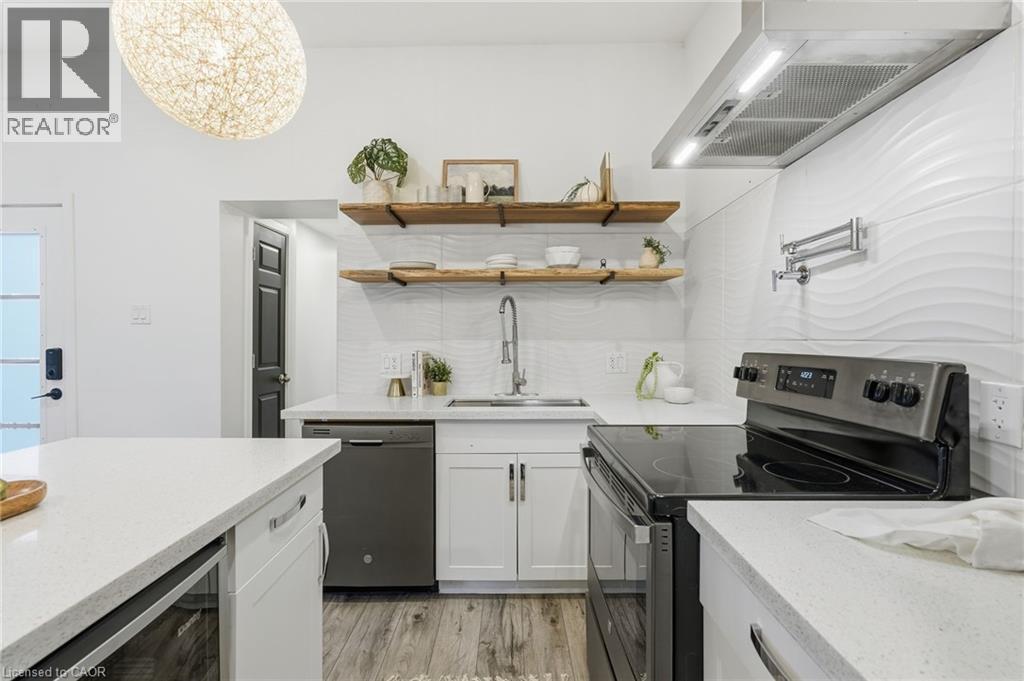 48 Frederick Avenue, Hamilton, Ontario L8H 4K4 - Photo 11 - 40797088