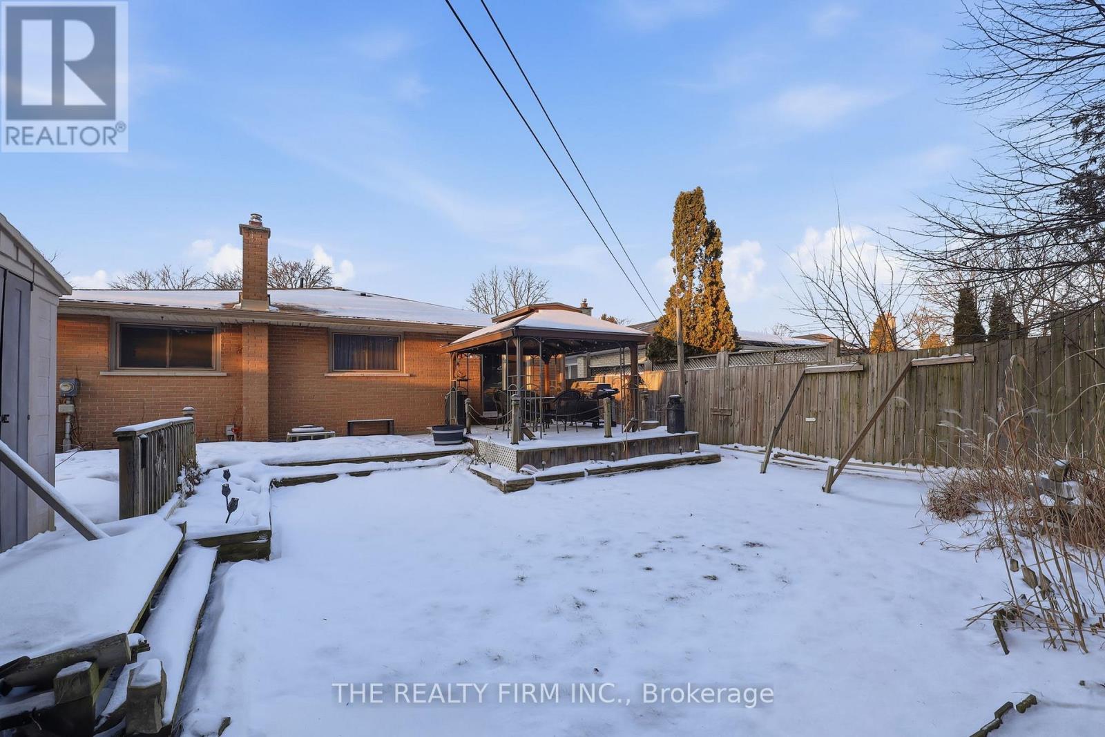 70 Talavera Crescent, London East, Ontario  N5V 1K8 - Photo 39 - X12693458