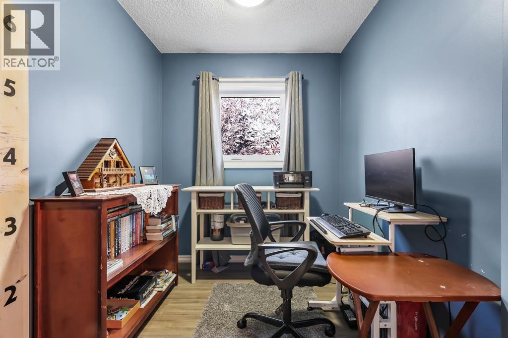 8, 7 Westland Road, Okotoks, Alberta  T1S 1Z1 - Photo 17 - A2278487