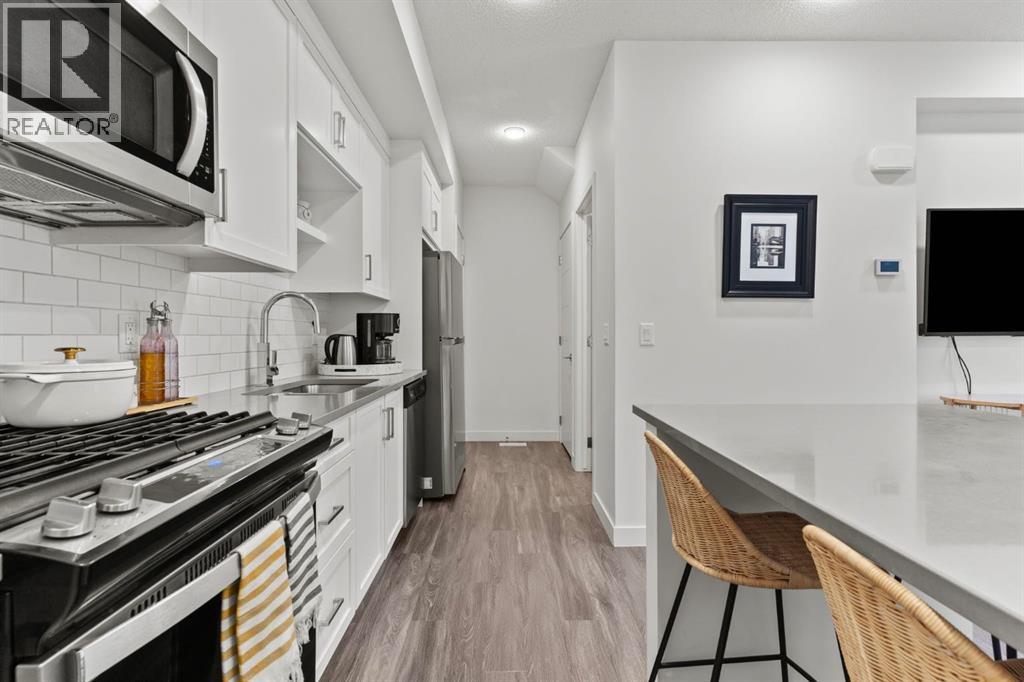 1402, 100 Walgrove Court Se, Calgary, Alberta  T2X 4N1 - Photo 5 - A2278524