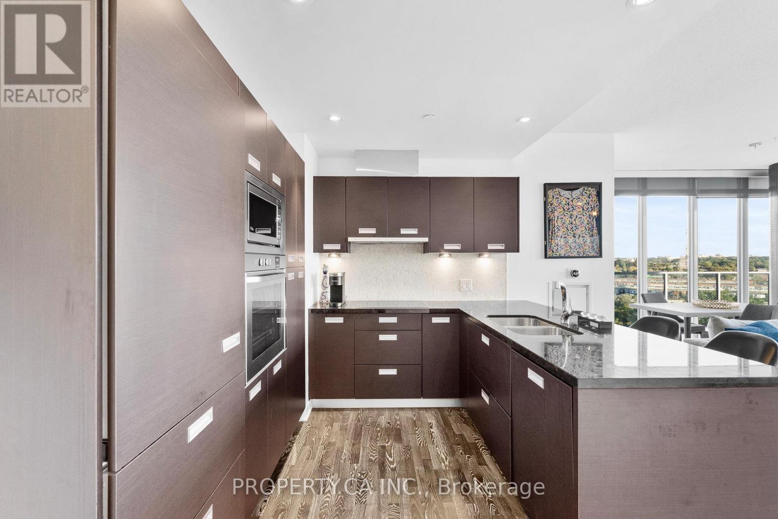 1211 - 90 Park Lawn Road, Toronto, Ontario  M8Y 0B6 - Photo 12 - W12690244