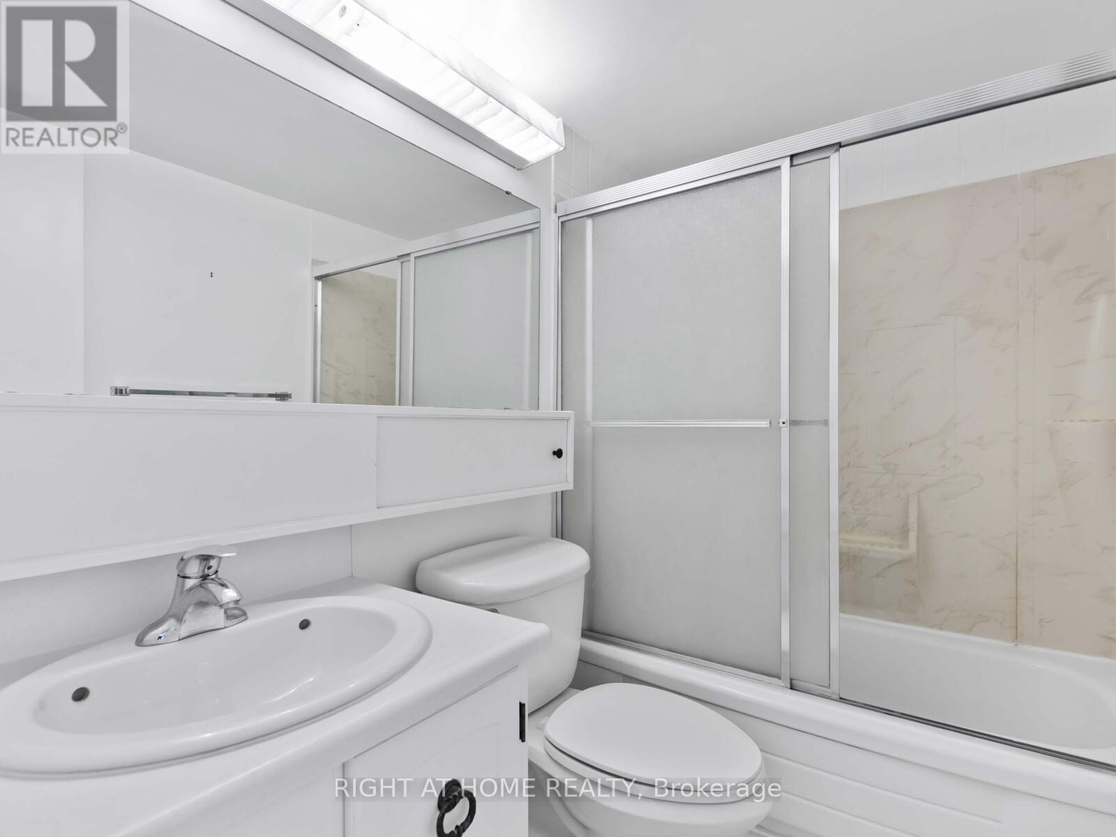 612 - 177 Linus Road, Toronto, Ontario  M2J 4S5 - Photo 16 - C12693436