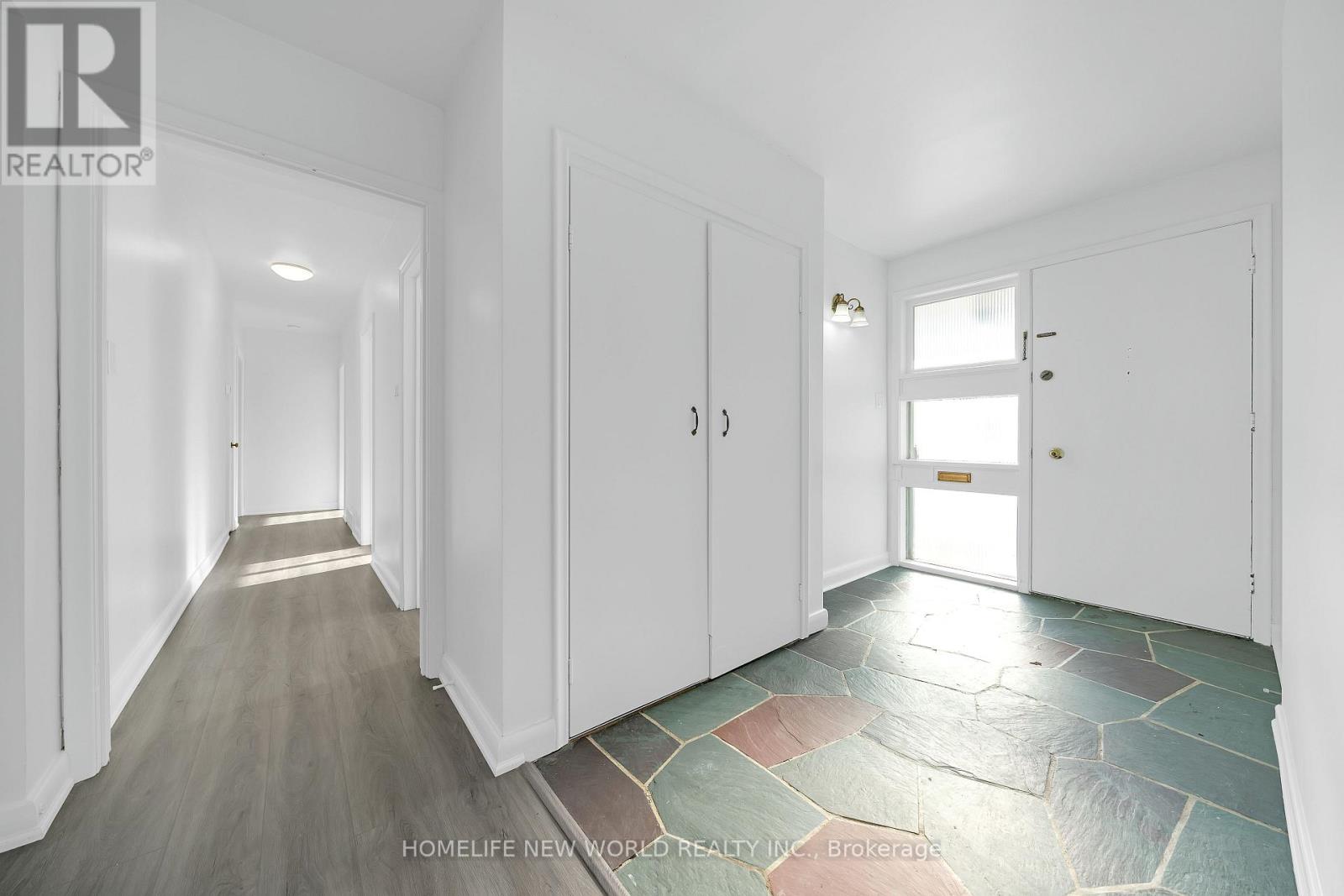 Main Floor - 129 Burbank Drive, Toronto, Ontario  M2K 1N6 - Photo 16 - C12693438