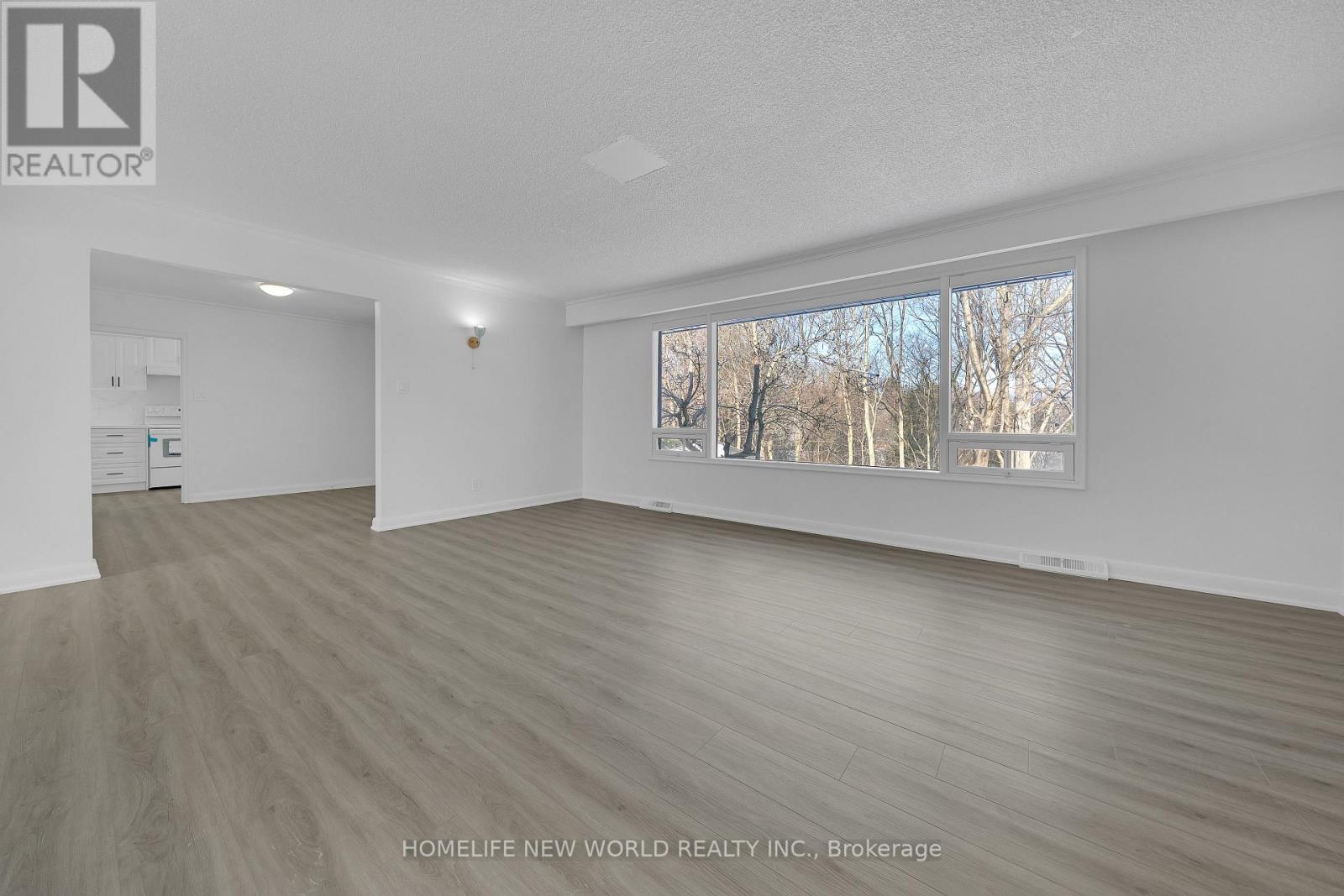 Main Floor - 129 Burbank Drive, Toronto, Ontario  M2K 1N6 - Photo 7 - C12693438