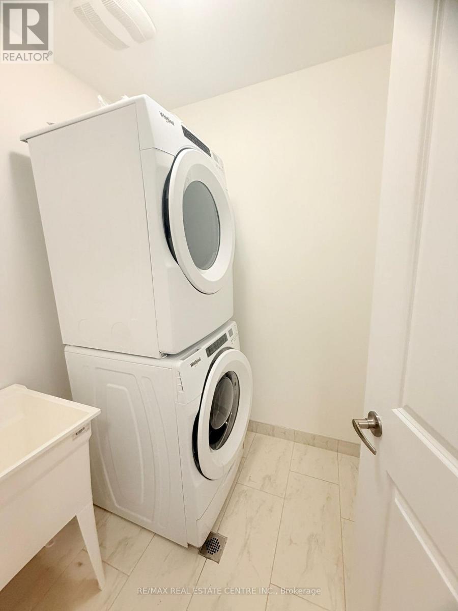 298 Carnwith Drive E, Whitby, Ontario  L1M 0M3 - Photo 13 - E12693440