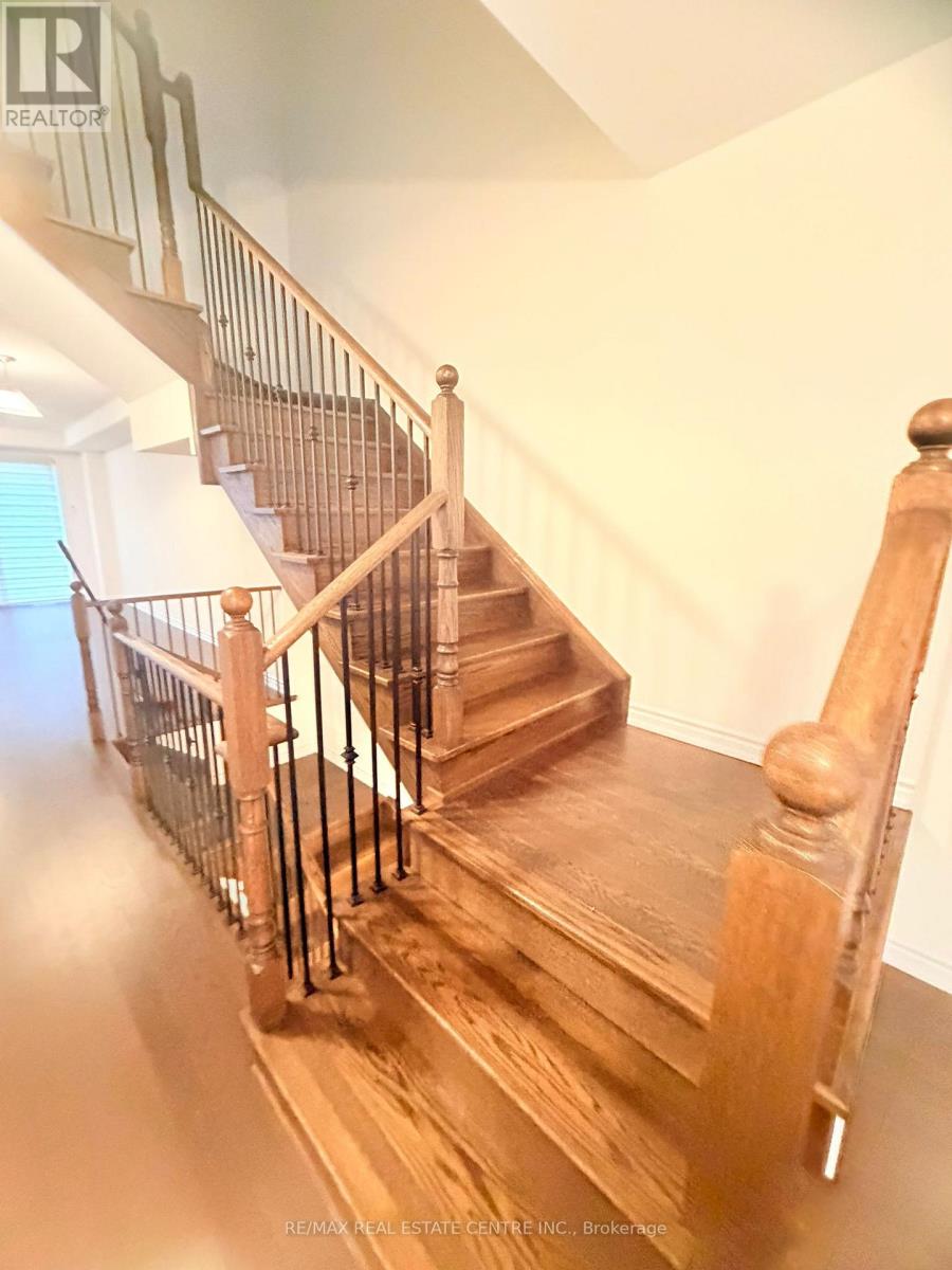 298 Carnwith Drive E, Whitby, Ontario  L1M 0M3 - Photo 7 - E12693440