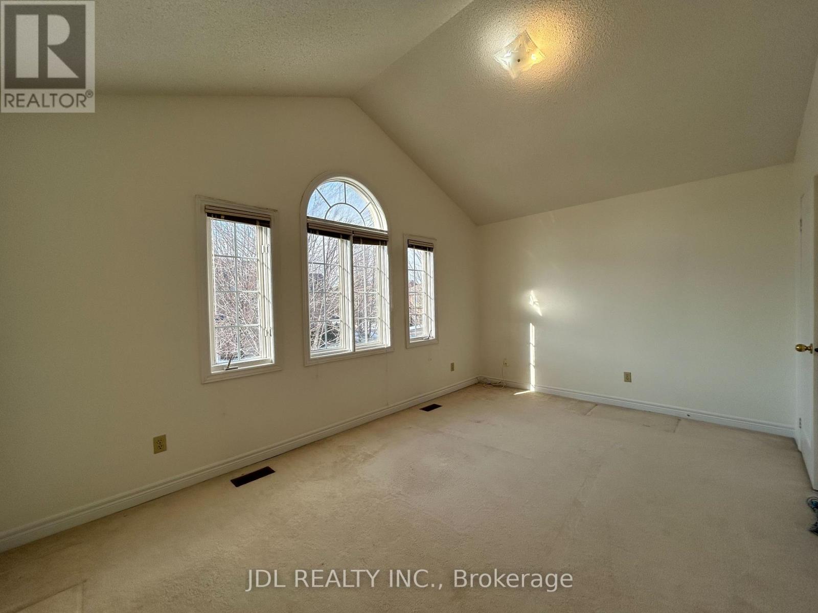 49 Melville St Street, Richmond Hill, Ontario L4B 4J1 - Photo 16 - N12693430