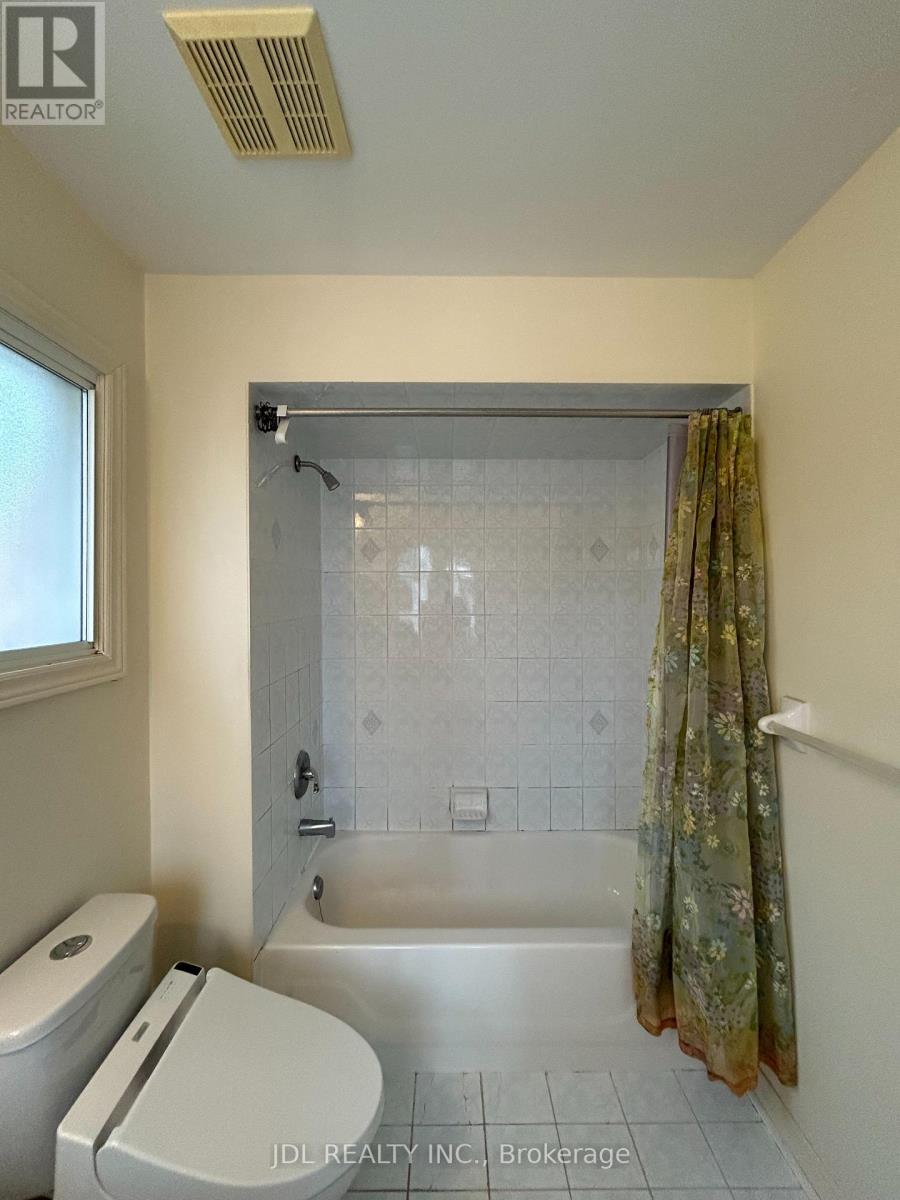 49 Melville St Street, Richmond Hill, Ontario L4B 4J1 - Photo 23 - N12693430