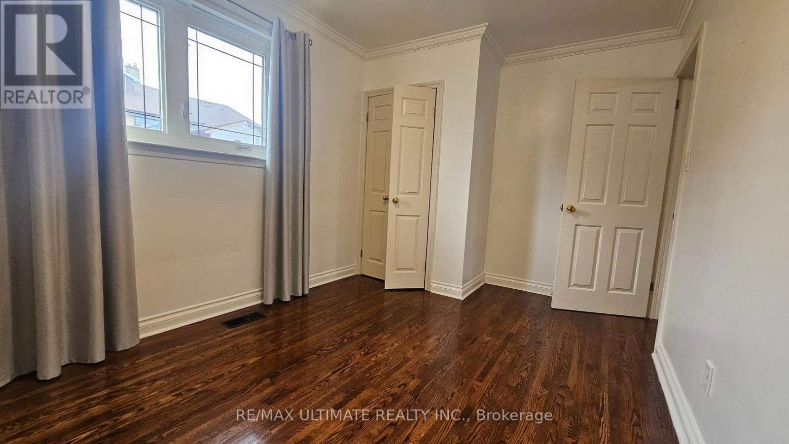 Main - 14 Bengal Court, Toronto, Ontario  M3L 1X9 - Photo 17 - W12693394