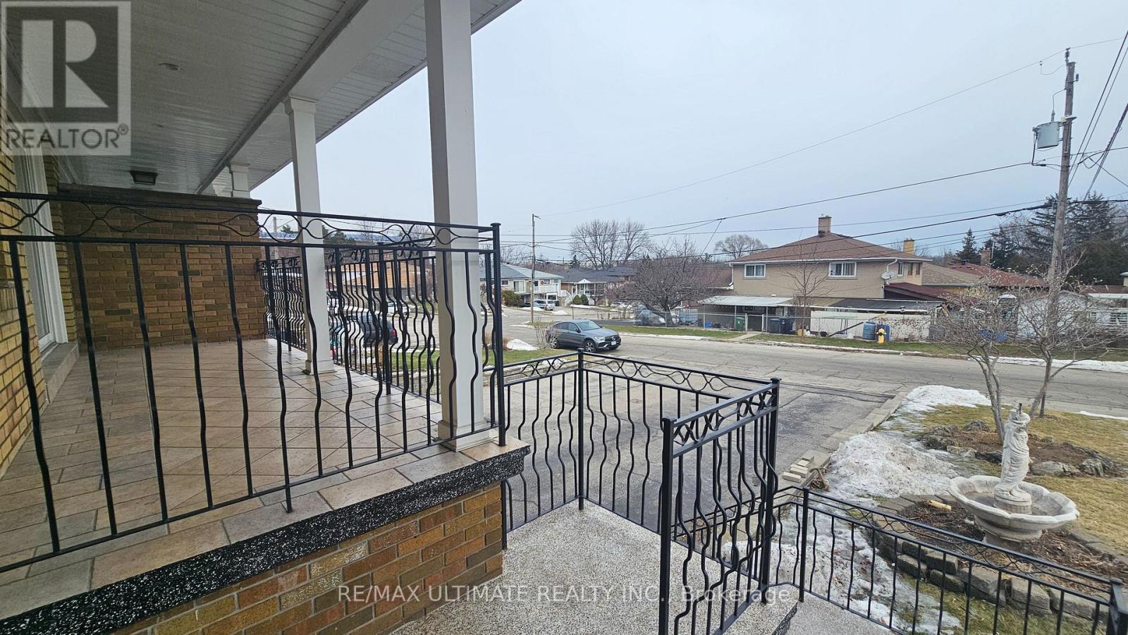 Main - 14 Bengal Court, Toronto, Ontario  M3L 1X9 - Photo 25 - W12693394