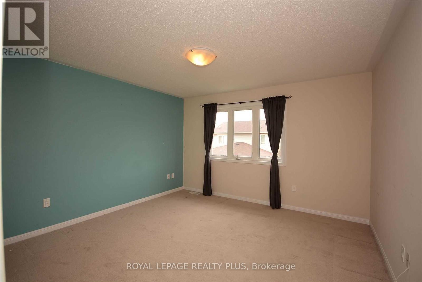 346 Cavanagh Lane, Milton, Ontario  L9T 8G2 - Photo 11 - W12693422