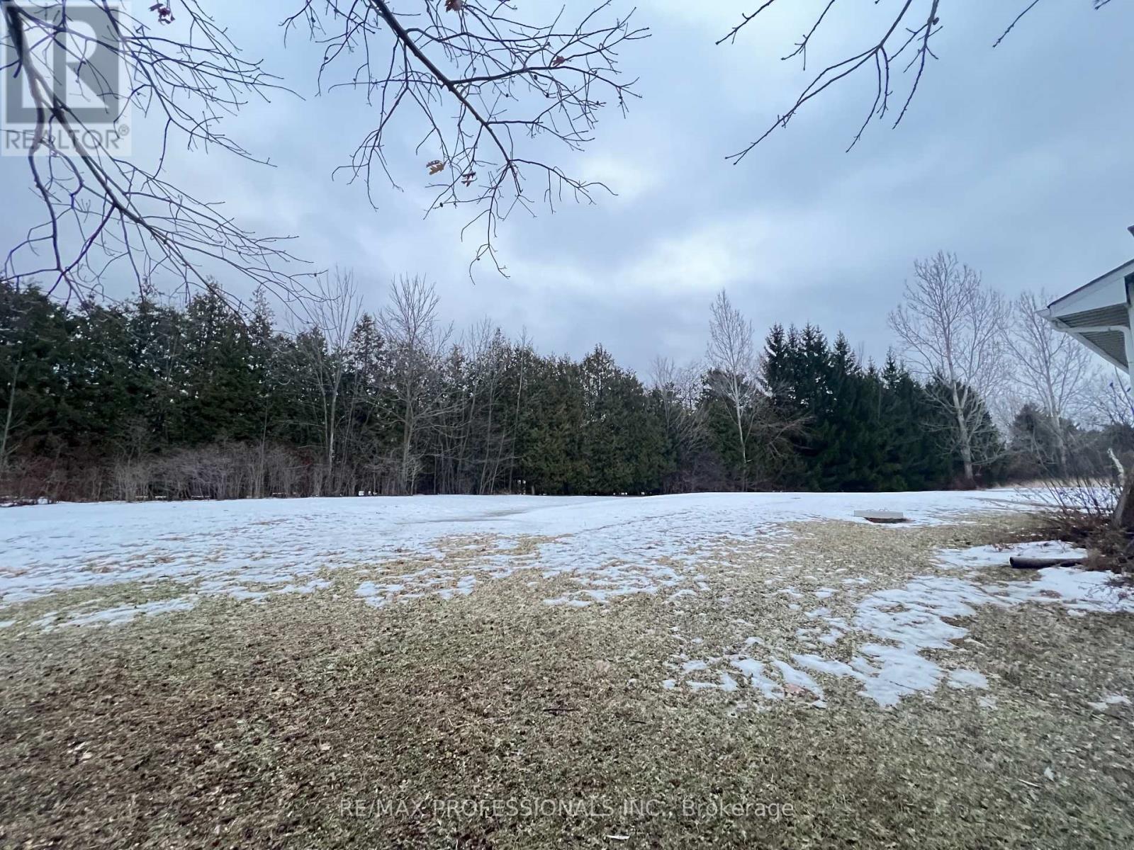 Coach House - 7158 Bell School Line, Milton, Ontario  L9T 2Y1 - Photo 24 - W12693424