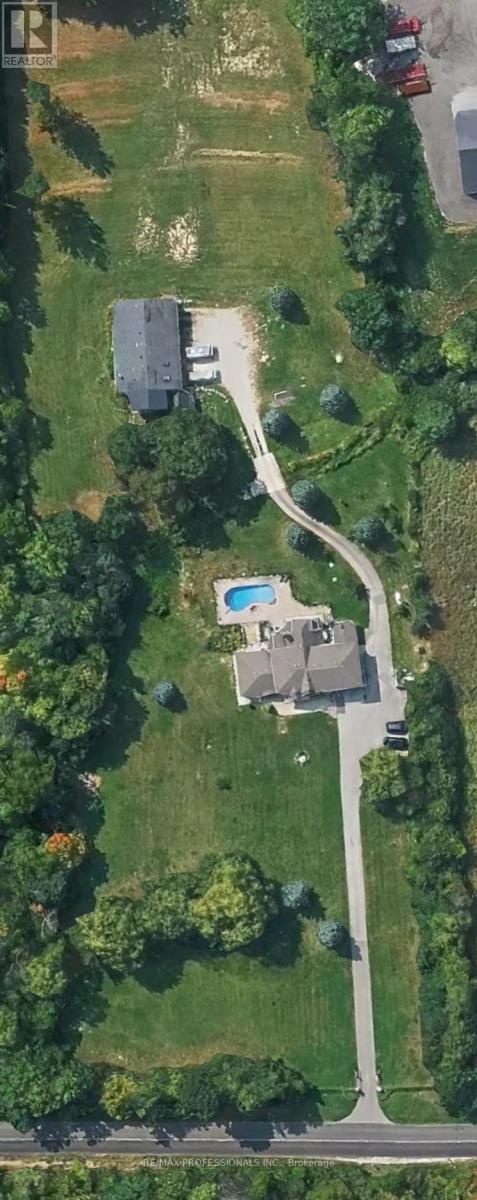 Coach House - 7158 Bell School Line, Milton, Ontario  L9T 2Y1 - Photo 26 - W12693424