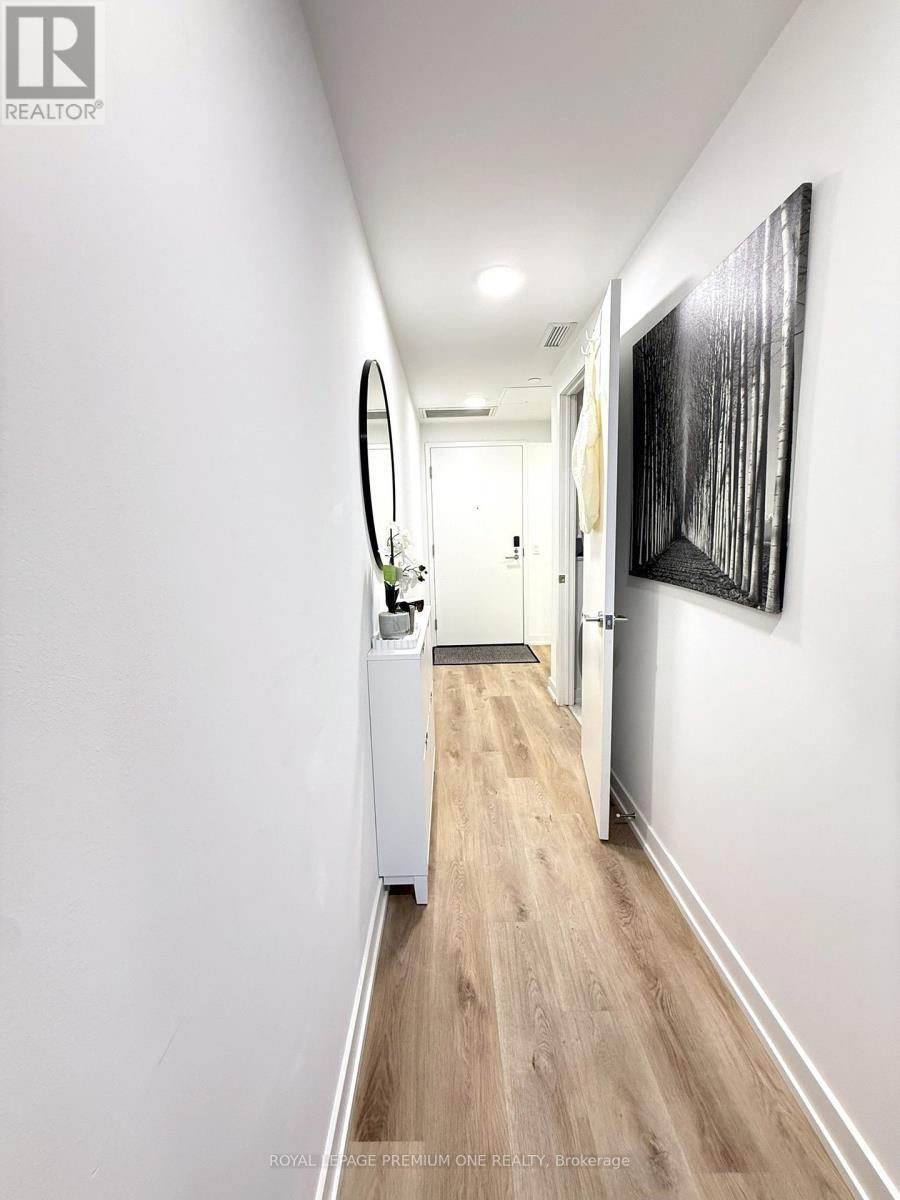 319 - 6 Chartwell Road, Toronto, Ontario  M8Z 0H2 - Photo 3 - W12693464