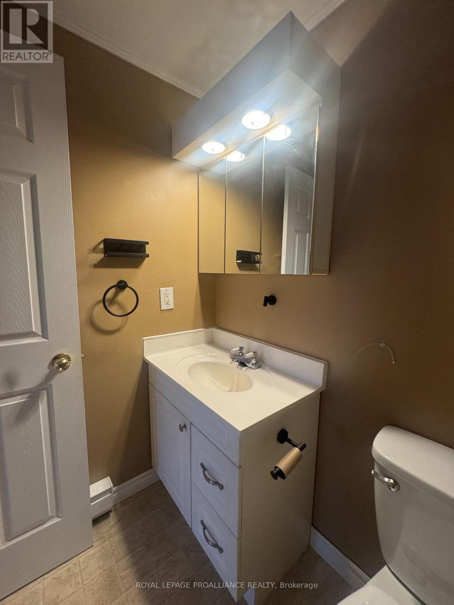 11a - 158 Cromwell Street, Trent Hills, Ontario  K0L 1L0 - Photo 12 - X12691244