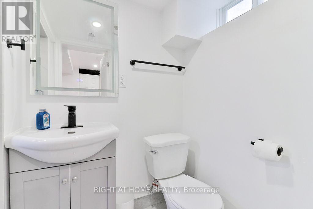 5 Prince Paul Crescent, St. Catharines, Ontario  L2N 3A8 - Photo 25 - X12693406