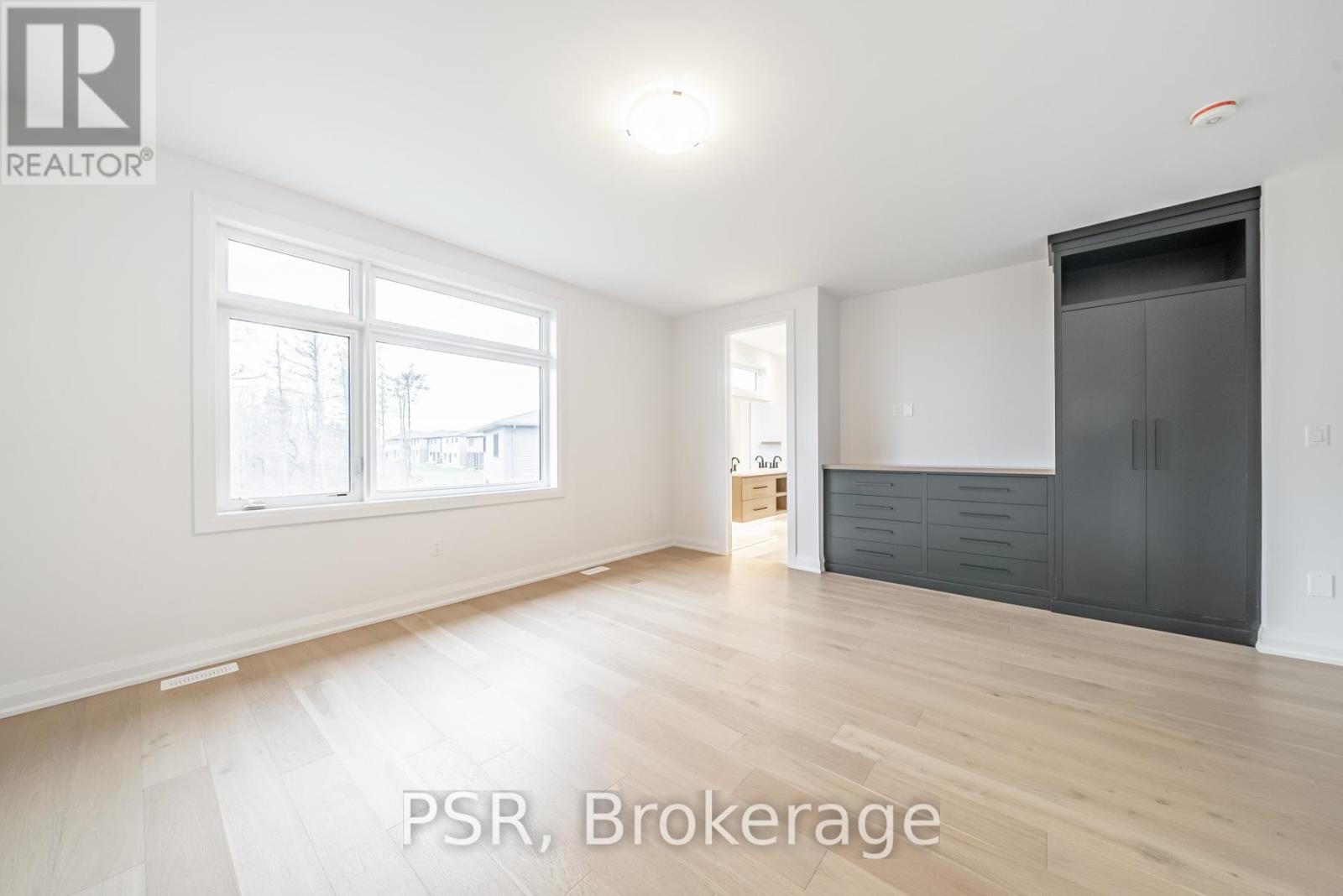 129 Daugaard Avenue, Brant, Ontario  N3L 0L6 - Photo 16 - X12693420