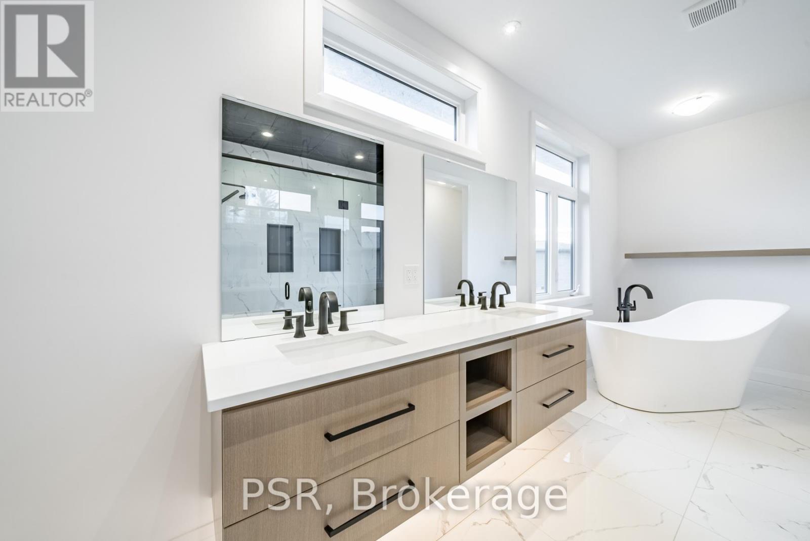 129 Daugaard Avenue, Brant, Ontario  N3L 0L6 - Photo 19 - X12693420