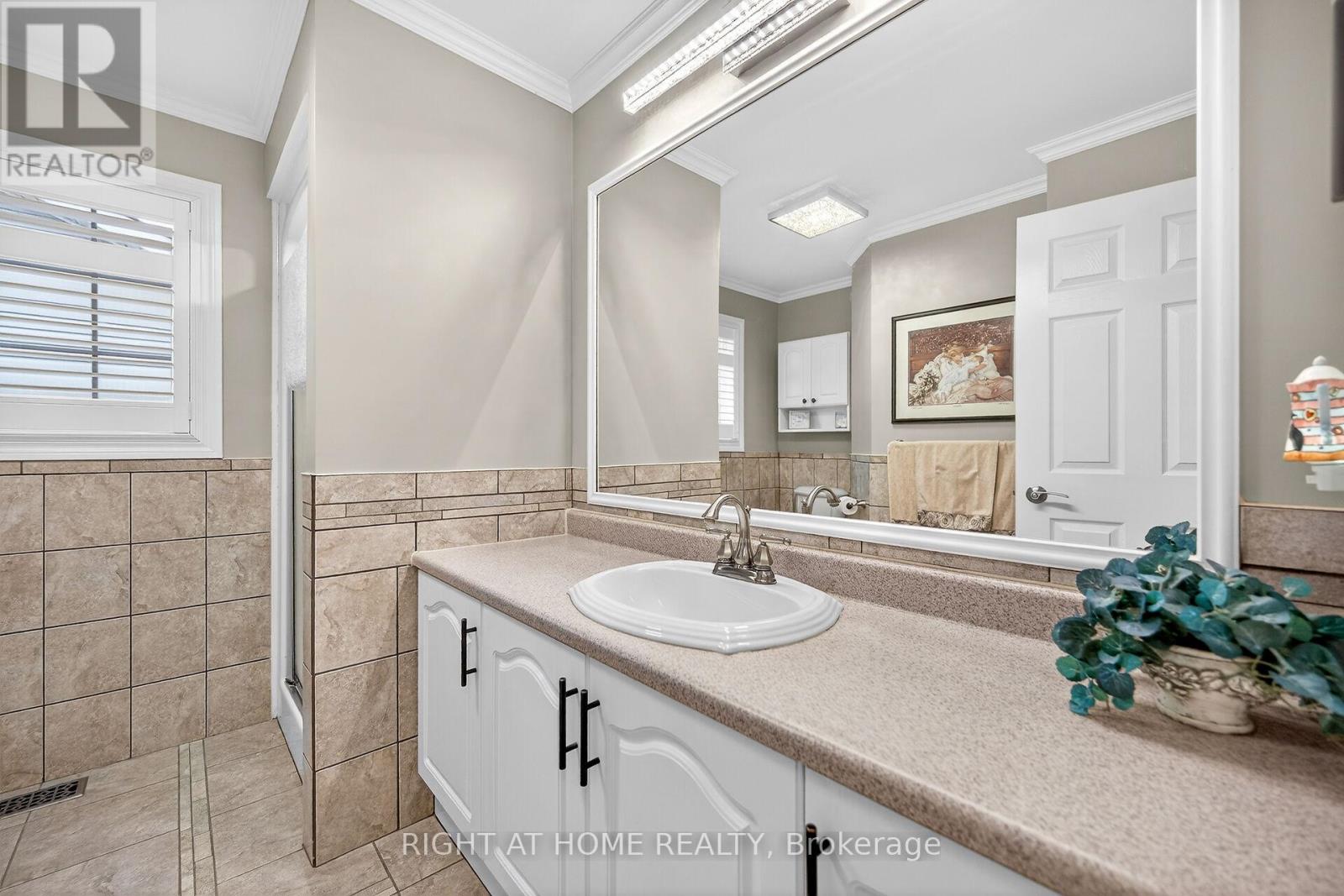 110 Kilroot Place, Hamilton, Ontario  L8B 1A5 - Photo 28 - X12693434