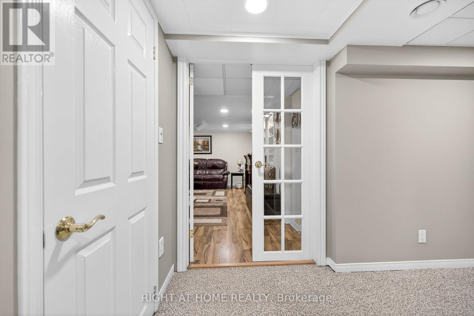 110 Kilroot Place, Hamilton, Ontario  L8B 1A5 - Photo 38 - X12693434