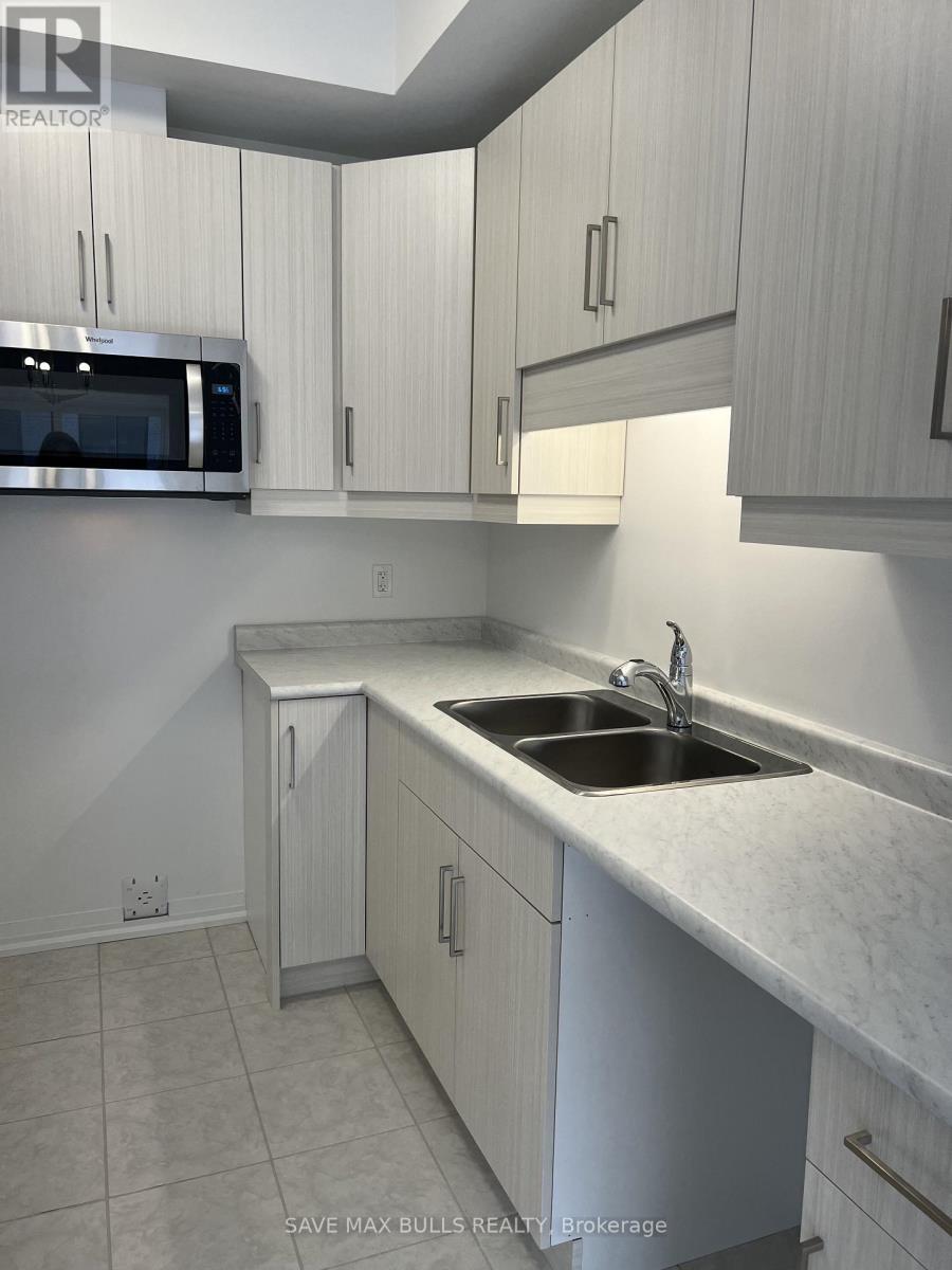 56 - 4552 Portage Road, Niagara Falls, Ontario  L2E 6A8 - Photo 11 - X12693442