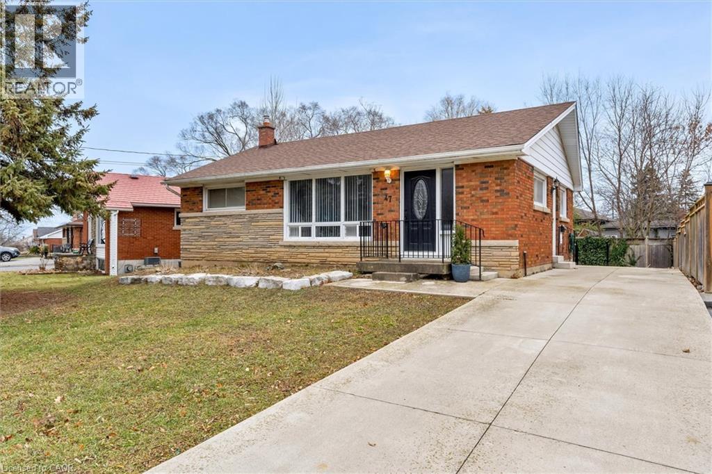 47 BATTLEFIELD Drive, Stoney Creek, Ontario