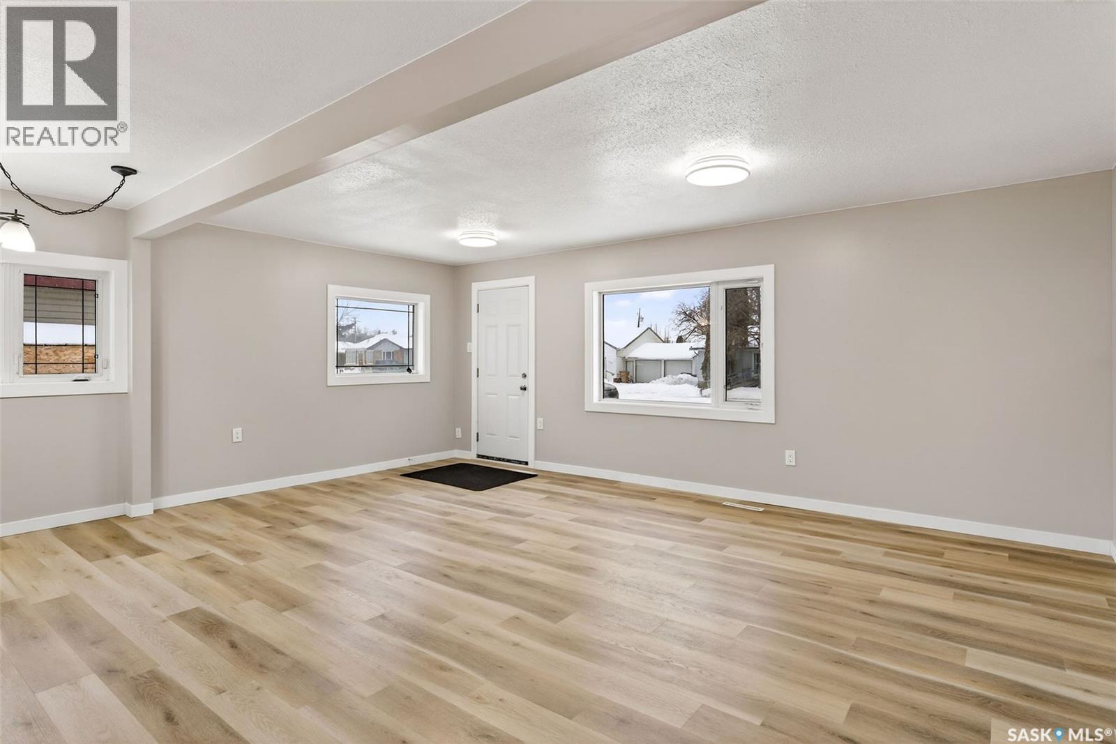 313 3rd Avenue E, Shellbrook, Saskatchewan  S0T 2E0 - Photo 2 - SK026765