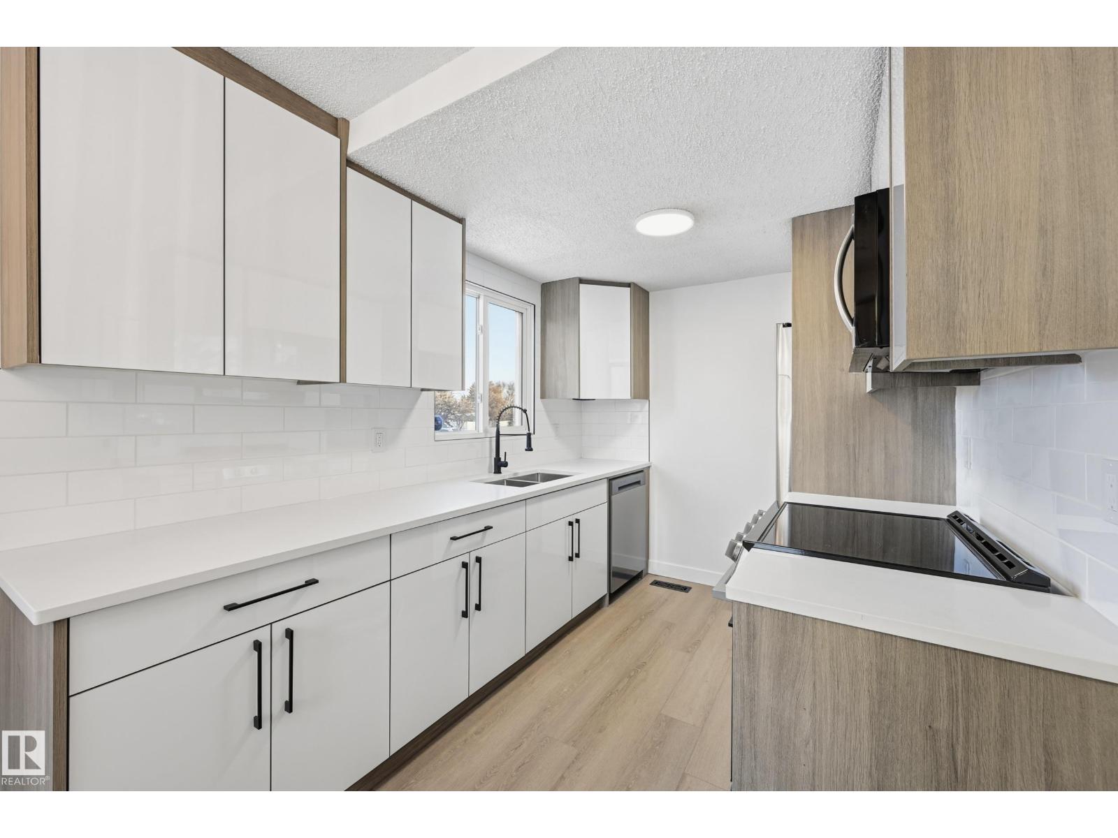 191d Homestead Cr Nw, Edmonton, Alberta  T5A 2Y2 - Photo 4 - E4469924