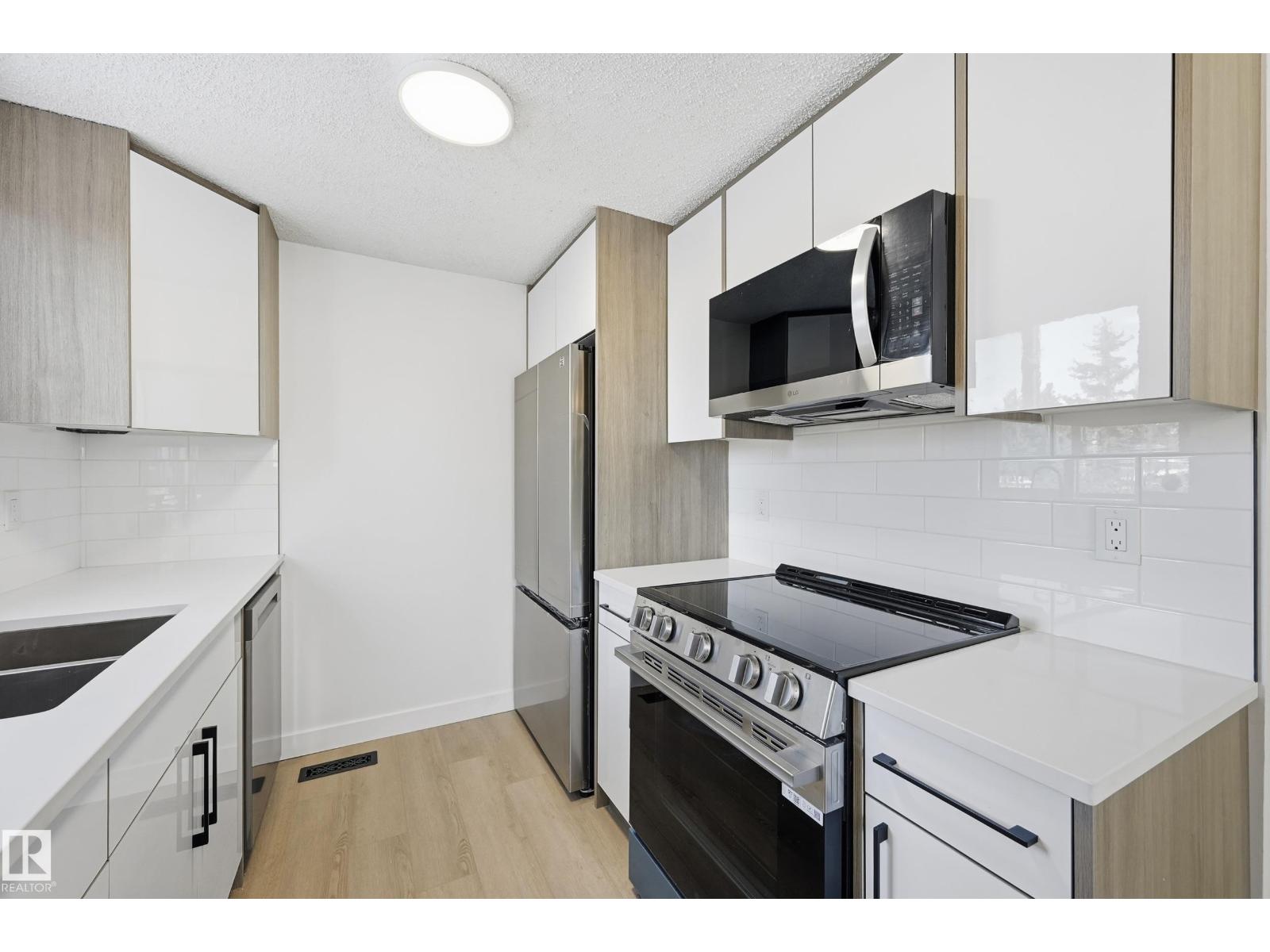 191d Homestead Cr Nw, Edmonton, Alberta  T5A 2Y2 - Photo 6 - E4469924