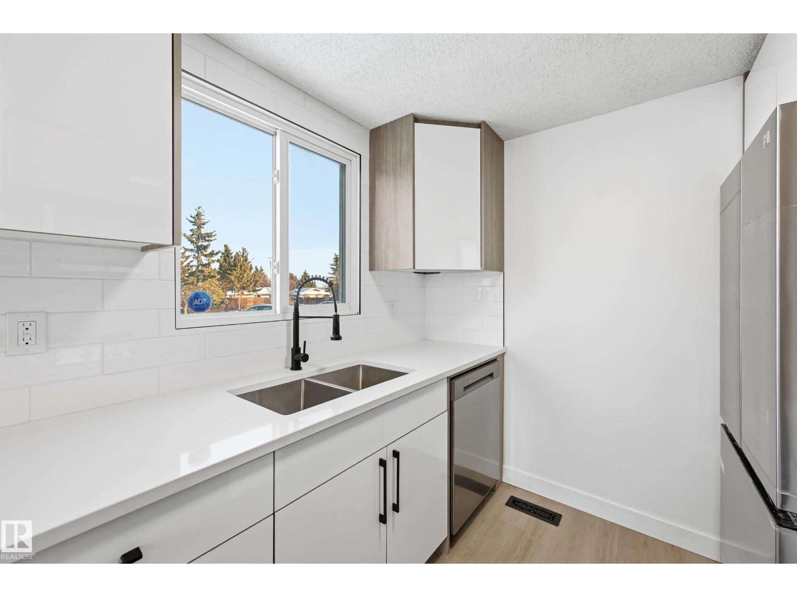 191d Homestead Cr Nw, Edmonton, Alberta  T5A 2Y2 - Photo 7 - E4469924