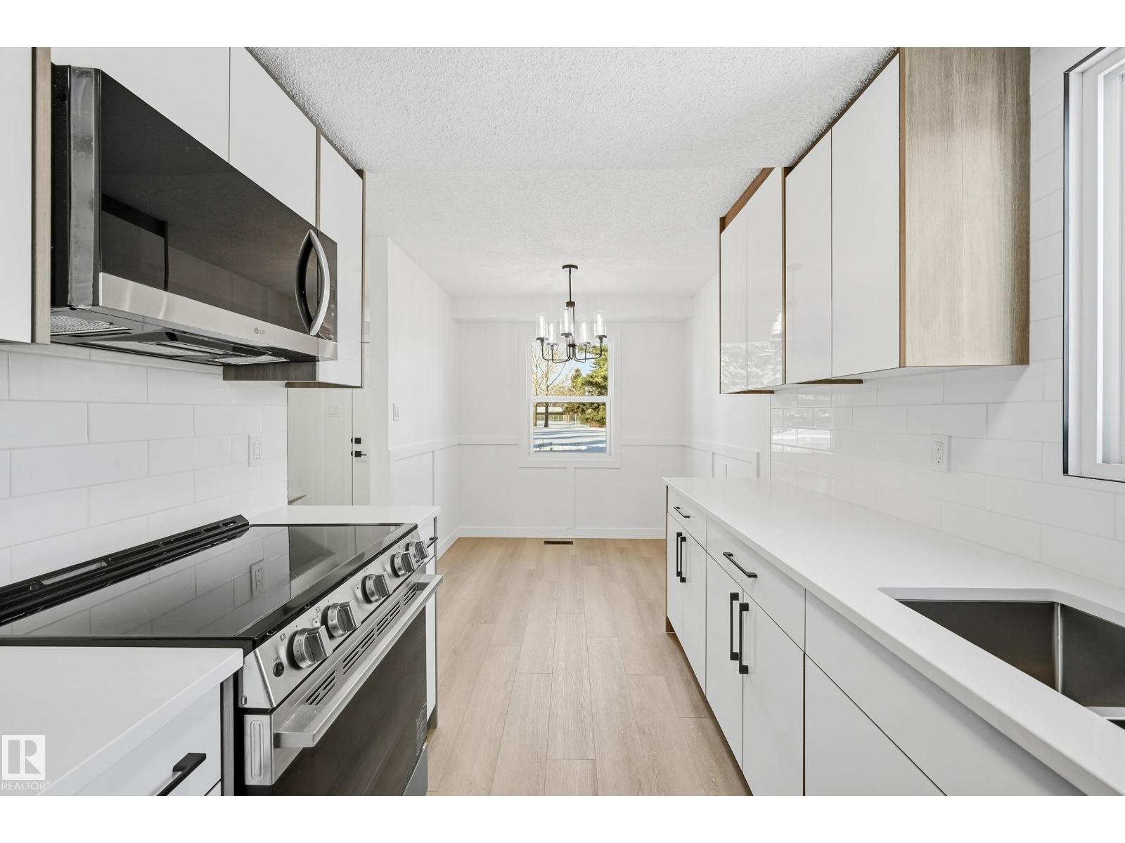 191d Homestead Cr Nw, Edmonton, Alberta  T5A 2Y2 - Photo 8 - E4469924