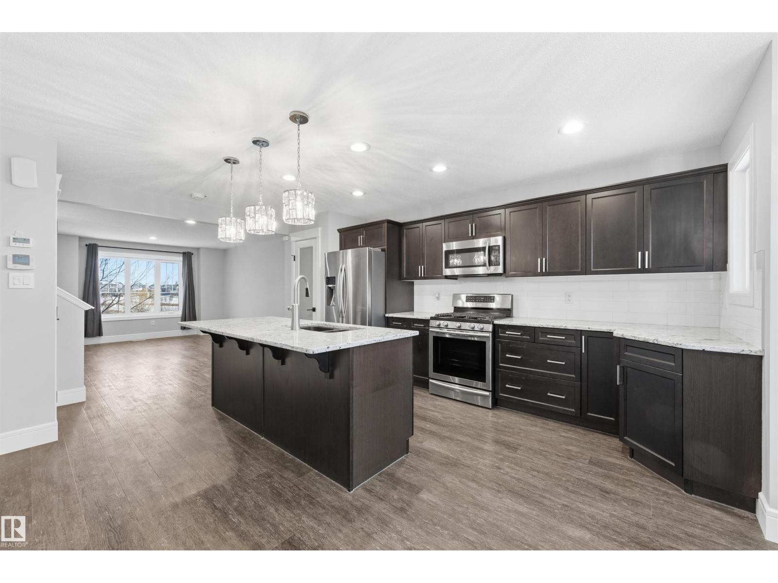281 Desrochers Bv Sw Sw, Edmonton, Alberta  T6W 3H9 - Photo 10 - E4469925