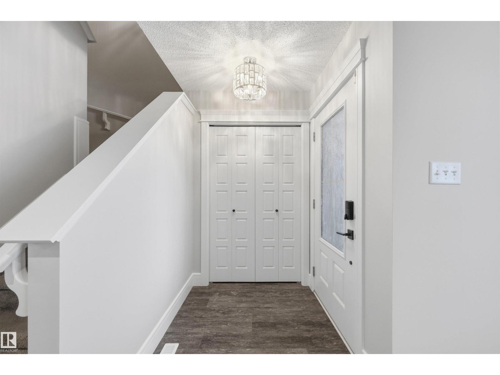 281 Desrochers Bv Sw Sw, Edmonton, Alberta  T6W 3H9 - Photo 6 - E4469925