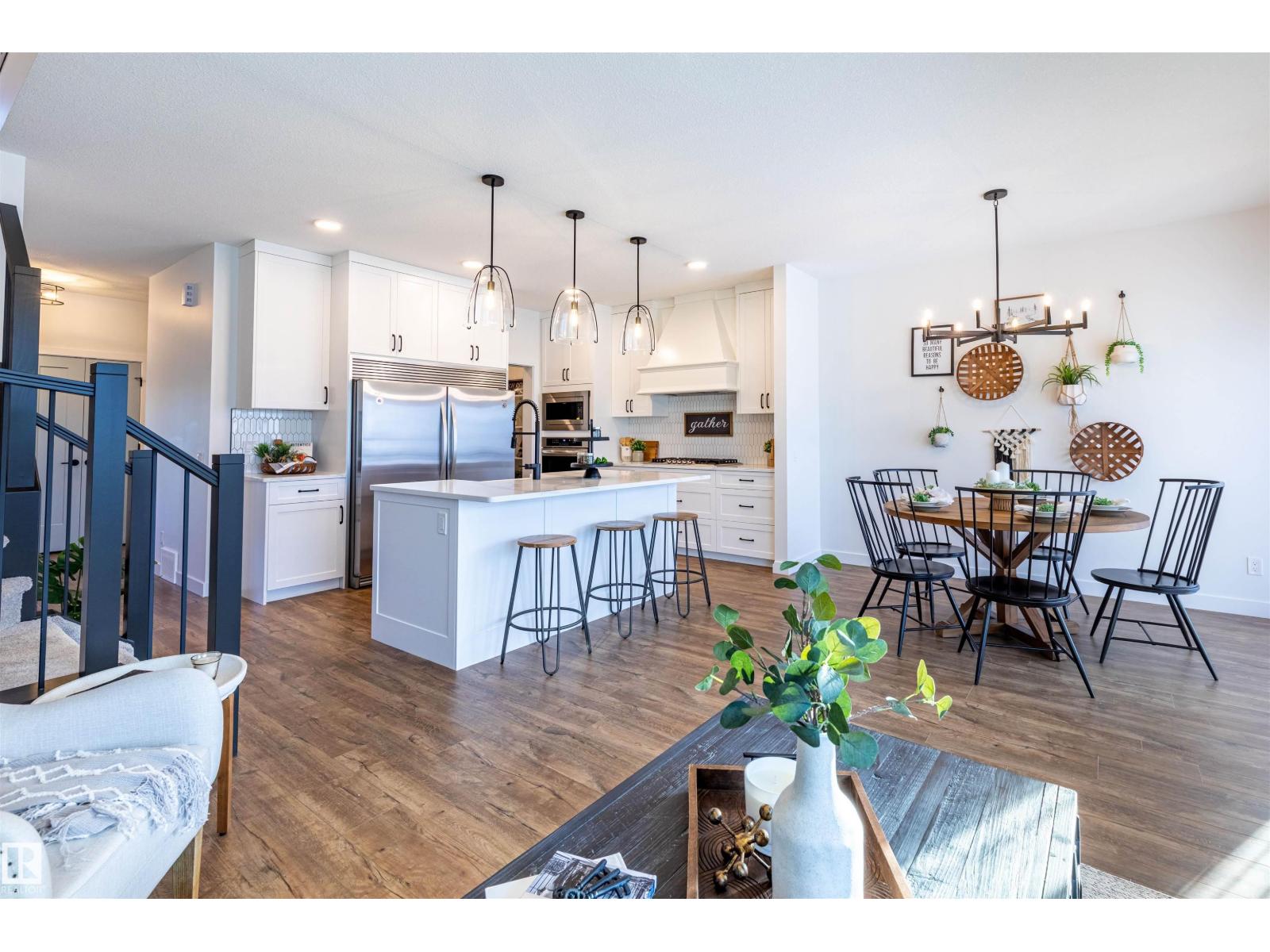 331 22 St Sw, Edmonton, Alberta  T6X 3L4 - Photo 2 - E4469926