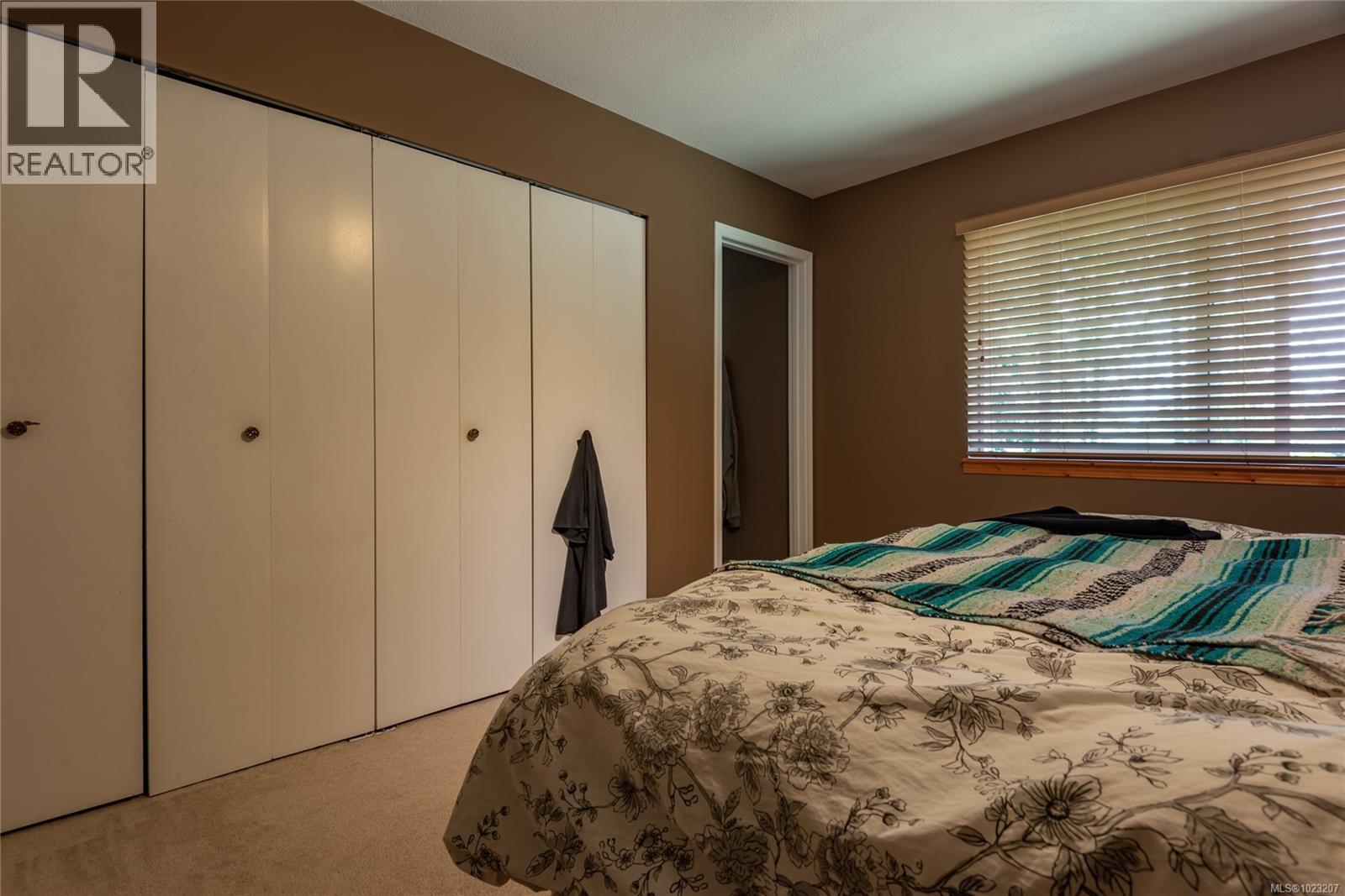 8598 Island Hwy N, Black Creek, British Columbia  V9N 1H3 - Photo 24 - 1023207