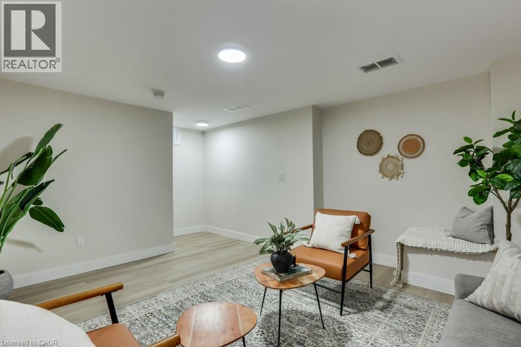 1855 Marconi Boulevard, London, Ontario  N5V 4Y1 - Photo 27 - 40798352