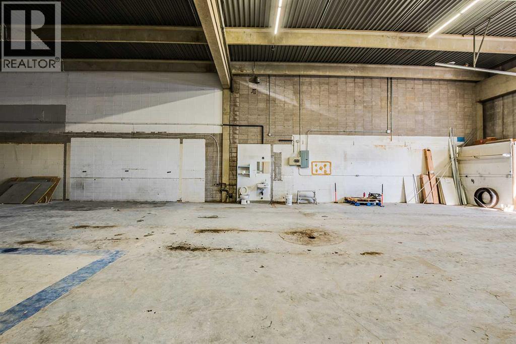 7, 7727 50 Avenue, Red Deer, Alberta  T4P 1M7 - Photo 4 - A2203900