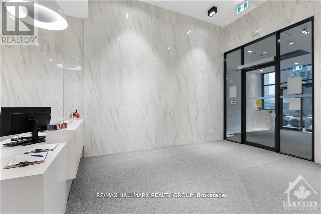 707 - 203 Catherine Street, Ottawa, Ontario  K2P 1C3 - Photo 4 - X12693498