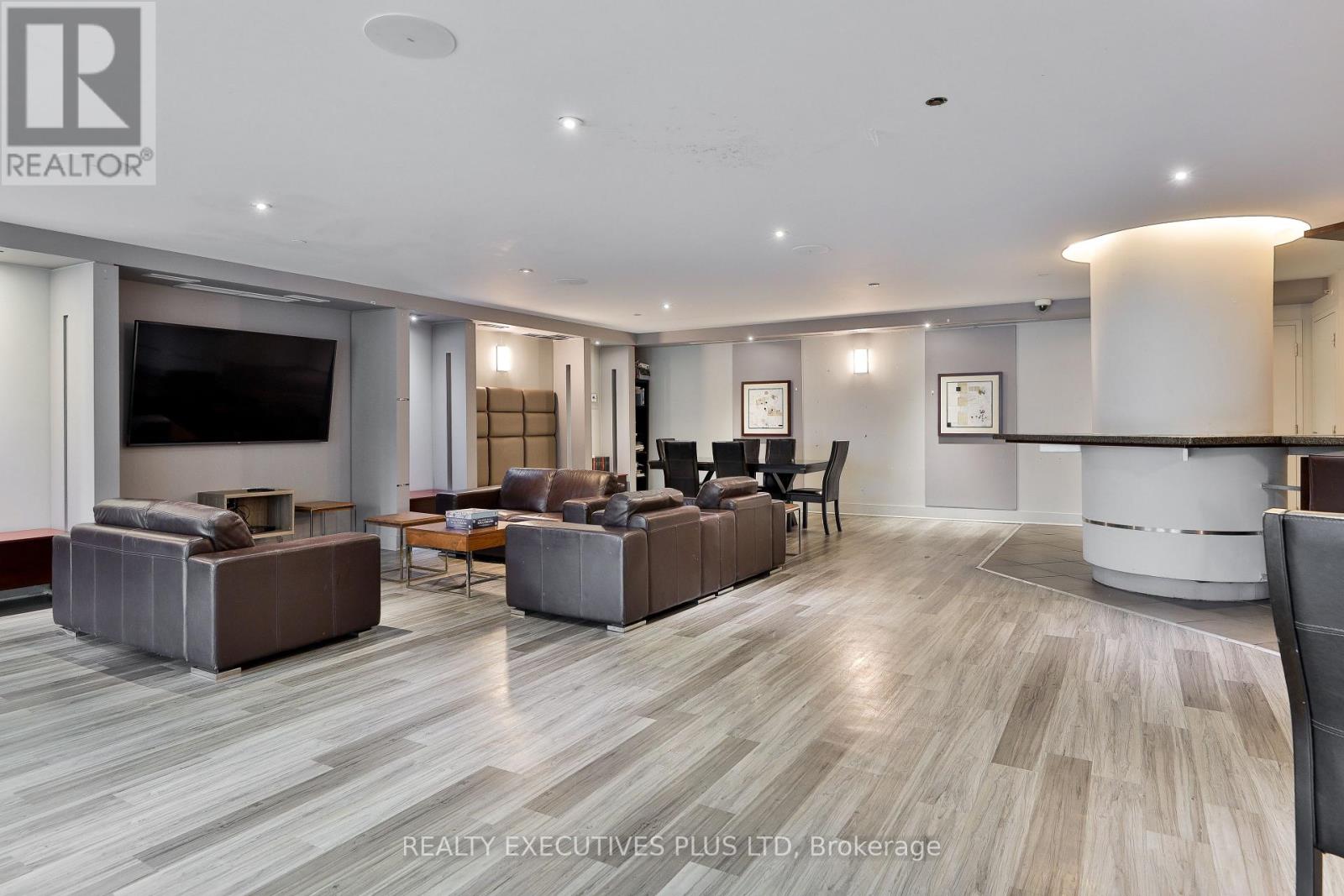 2703 - 381 Front Street W, Toronto, Ontario  M5V 3R8 - Photo 48 - C12590908