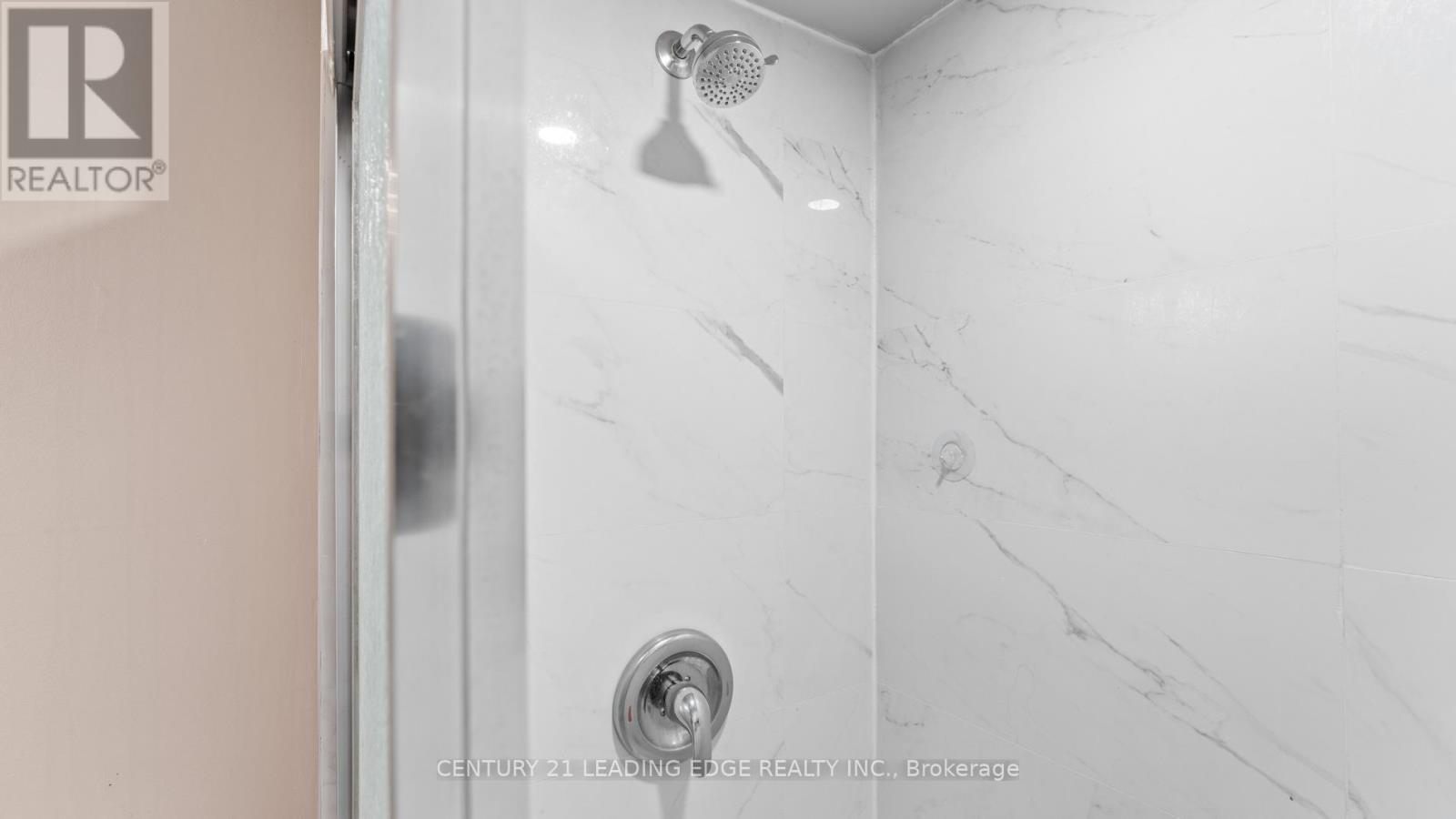 69 Calais Street, Whitby, Ontario  L1N 5M3 - Photo 41 - E12642572