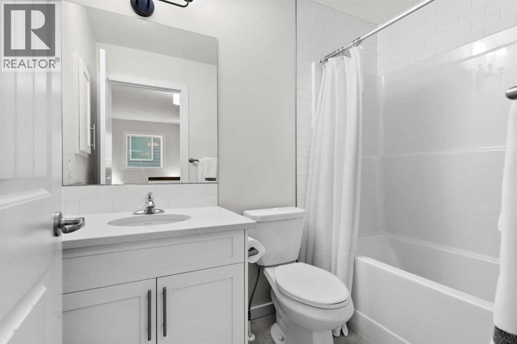 128 Heritage Heights, Cochrane, Alberta  T4C 2R5 - Photo 27 - A2278283