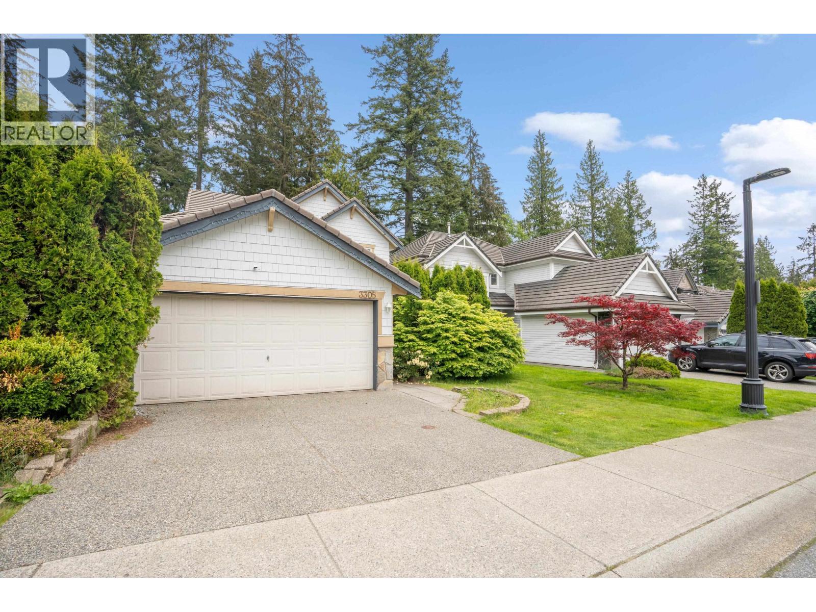 3305 Chartwell Grn, Coquitlam, British Columbia  V3E 3N1 - Photo 2 - R3079226