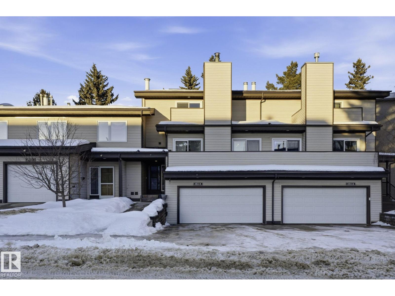 15114 45 AV NW, edmonton, Alberta