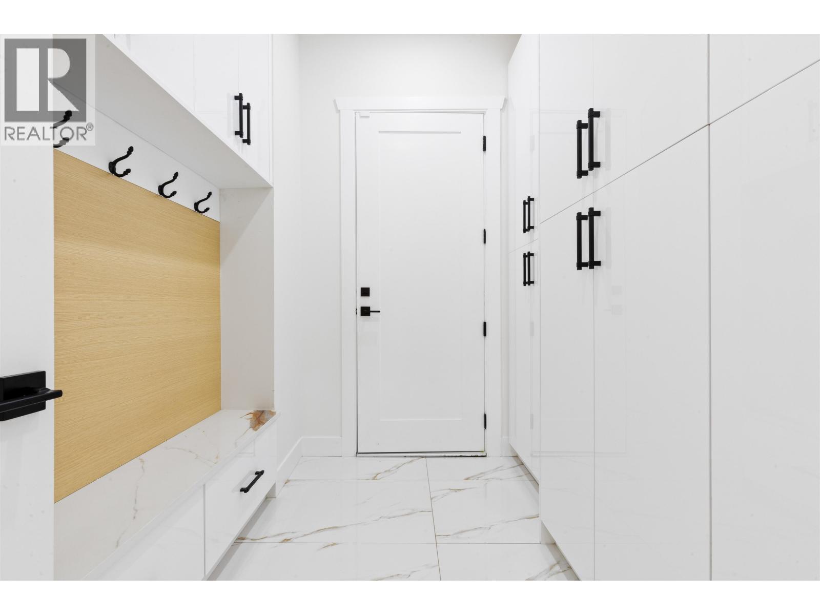 1421 Barberry Drive, Port Coquitlam, British Columbia V3B 1G2 - Photo 32 - R3078395