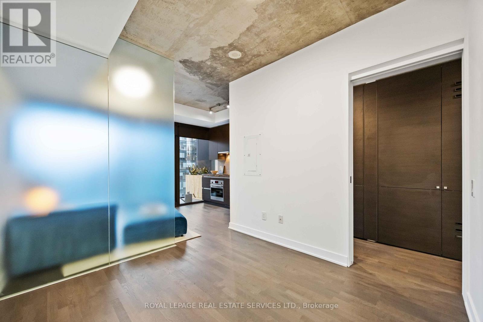 1128 - 629 King Street W, Toronto, Ontario  M5V 0G9 - Photo 17 - C12693514