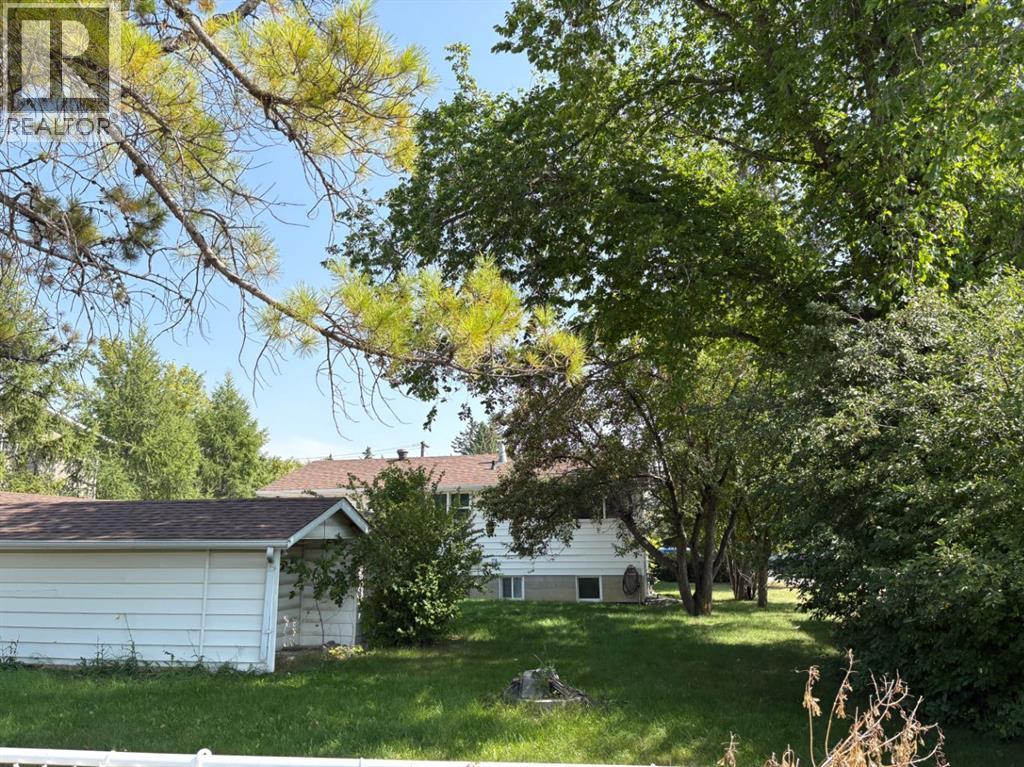 3918 56 Avenue, Red Deer, Alberta  T4N 4P5 - Photo 9 - A2277582