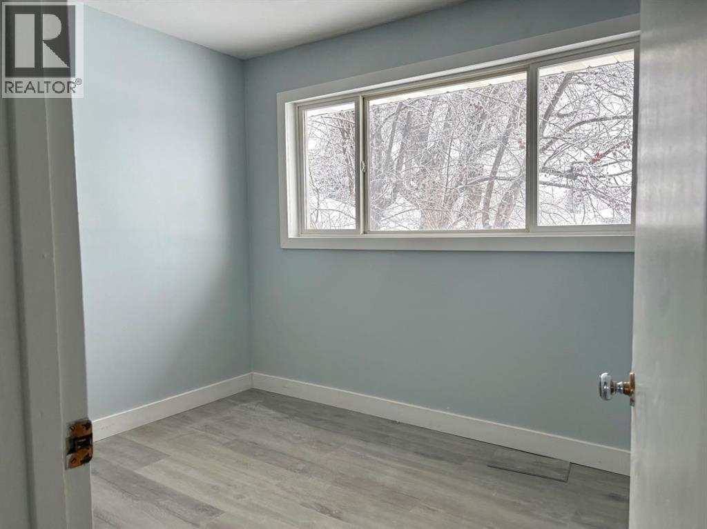 3918 56 Avenue, Red Deer, Alberta  T4N 4P5 - Photo 24 - A2277582