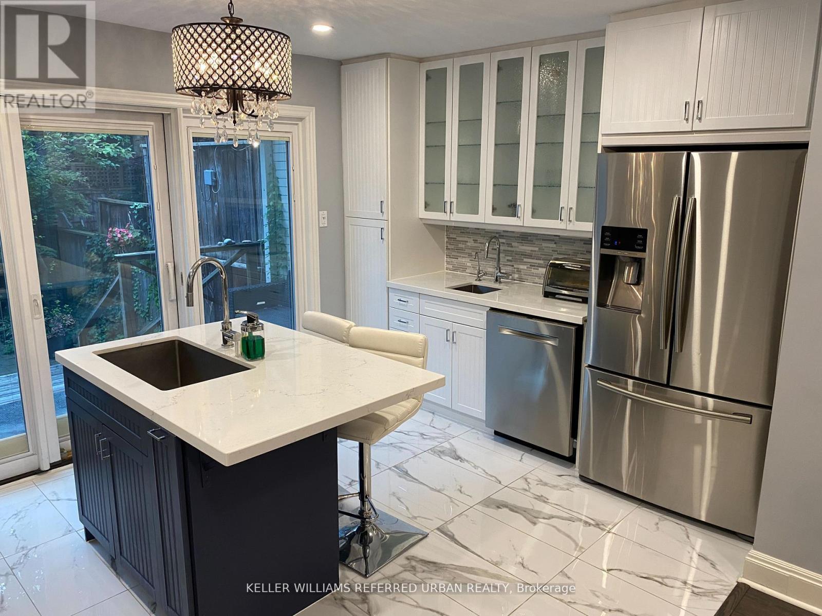 89a Gloucester Street, Toronto, Ontario  M4Y 1M2 - Photo 7 - C12693534